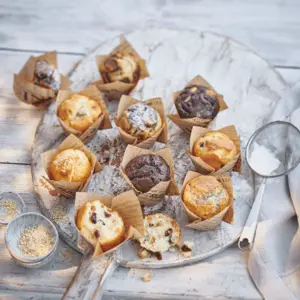 Bild von American Muffin Schoko für Bäckerei, Konditorei, Gastronomie und Eisdiele Bild von American Muffin Schoko für Bäckerei, Konditorei, Gastronomie und Eisdiele