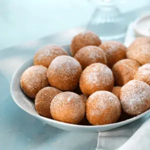 Bild von BRAUN’s Quarkbällchen PLUS für Bäckerei, Konditorei, Gastronomie und Eisdiele Bild von BRAUN’s Quarkbällchen PLUS für Bäckerei, Konditorei, Gastronomie und Eisdiele